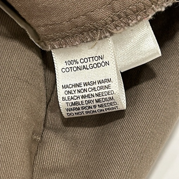 LOFT Tan Cargo Shorts Lightweight Casual - Picture 6 of 6